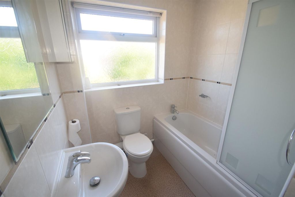 Additional image 6 of 4 bed semi-detached house to rentSt. Andrews Way, Church Aston, Newport TF10
