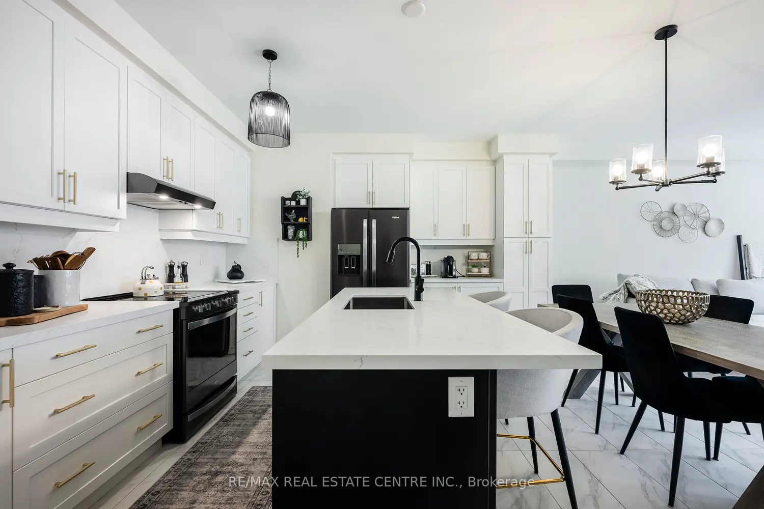 Additional image 3 of 106 Adventura Road