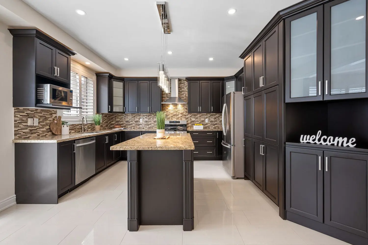Additional image 3 of 27 Lampman Crescent