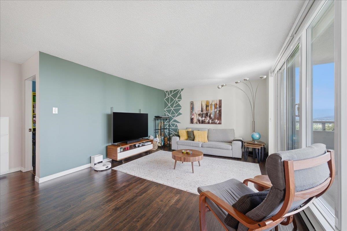 Additional image 3 of 1006-4160 Sardis Street, Burnaby, BC, V5H 1K2