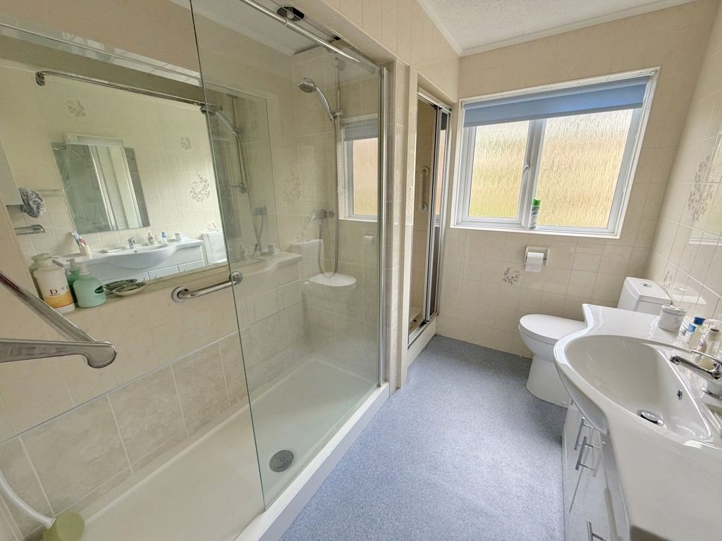 Additional image 13 of 3 bed flat for saleBalcombe Road, Branksome Park, Poole BH13