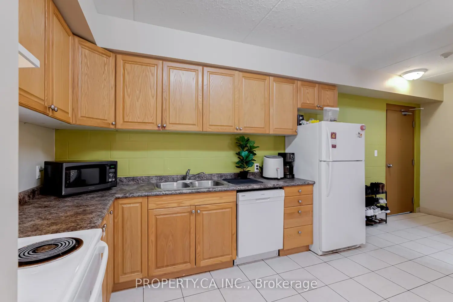 Additional image 8 of 253 Lester Street 204