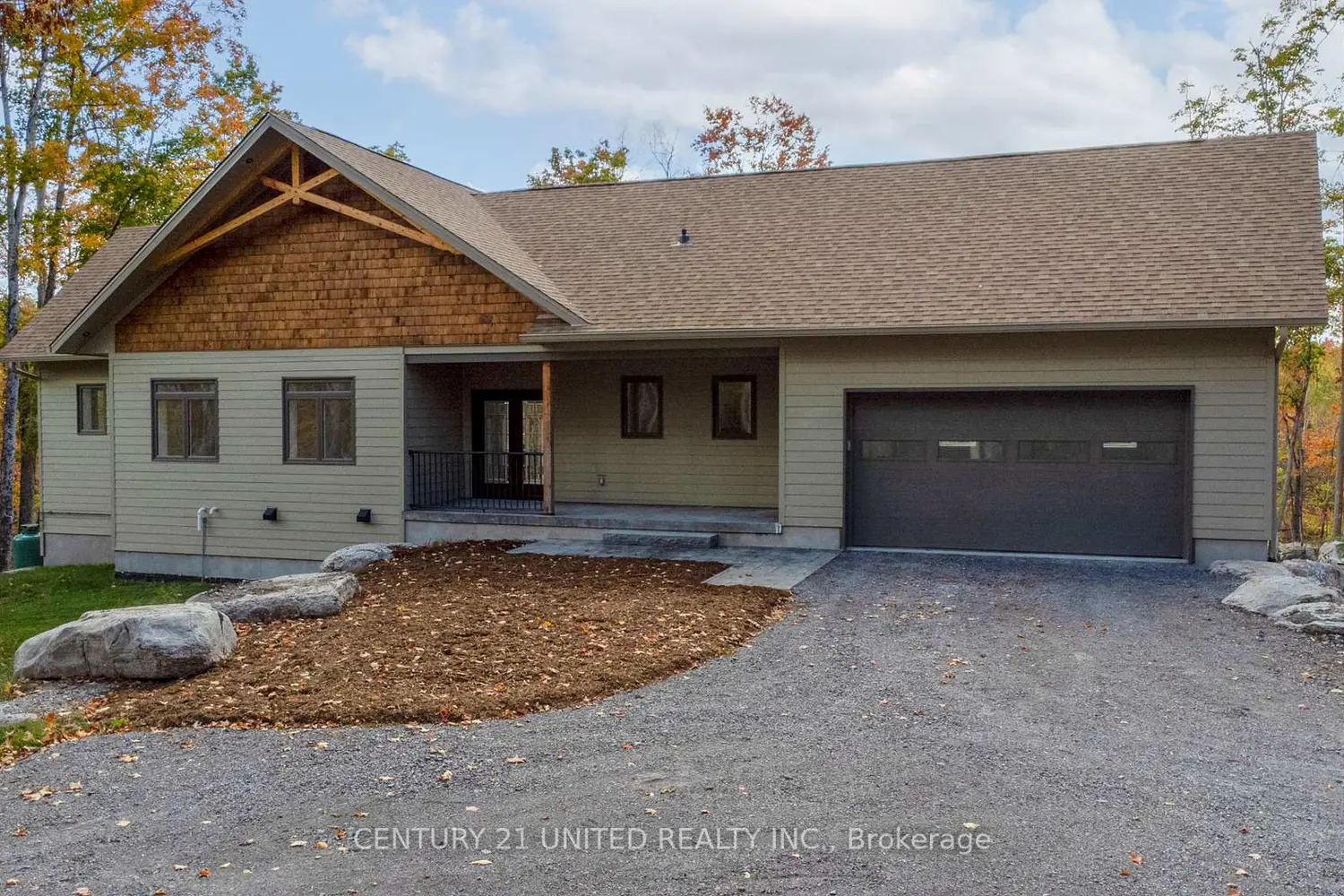 318 County Road 47 photo 2