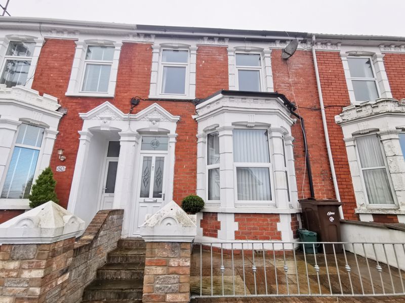 2 bed terraced house to rentGwerthonor Place, Bargoed CF81