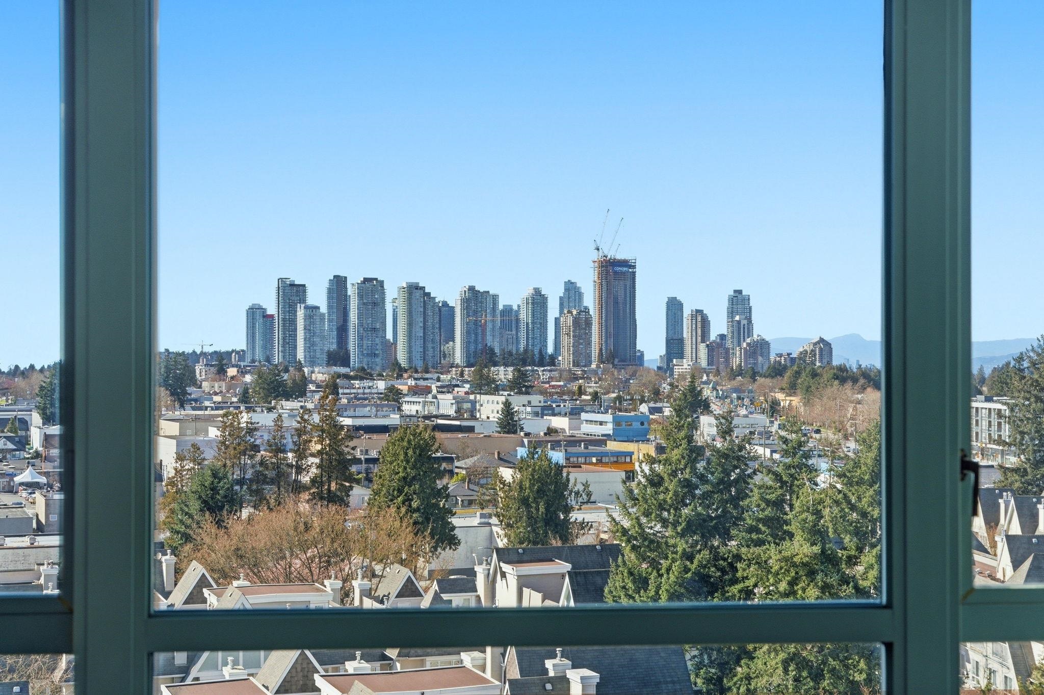 Additional image 3 of 1003-6622 Southoaks Crescent, Burnaby, BC, V5E 4K2