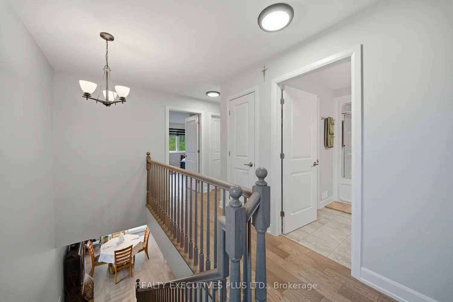 Additional image 9 of 405 Voyageur Place