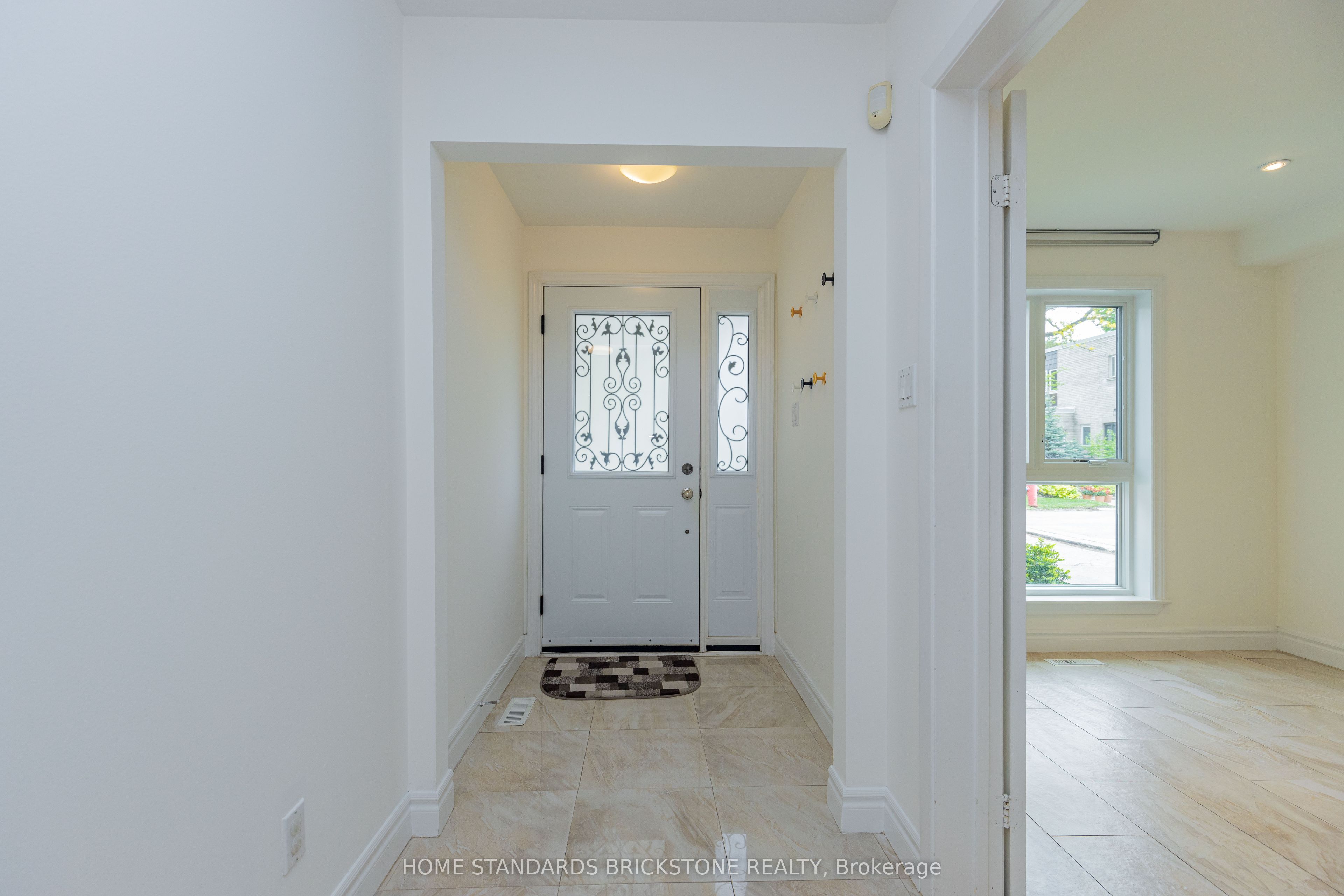 Additional image 4 of 50-27 Proudbank Millway N/a, Toronto, ON, M2L 1P3