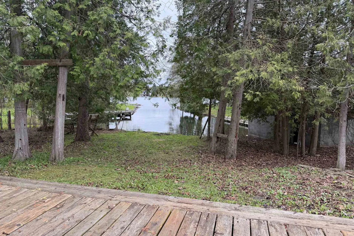 Additional image 3 of 8 Sturgeon Glen Road