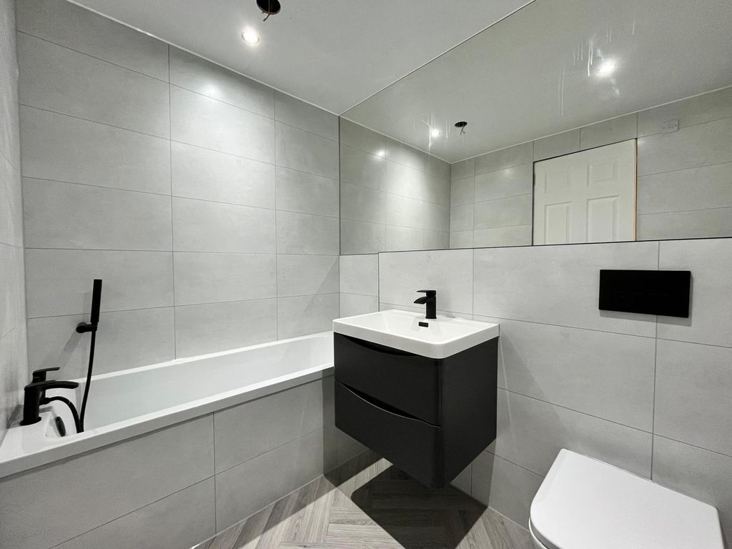 Additional image 5 of 2 bed flat to rentAvonbridge Drive, Hamilton, Lanarkshire ML3