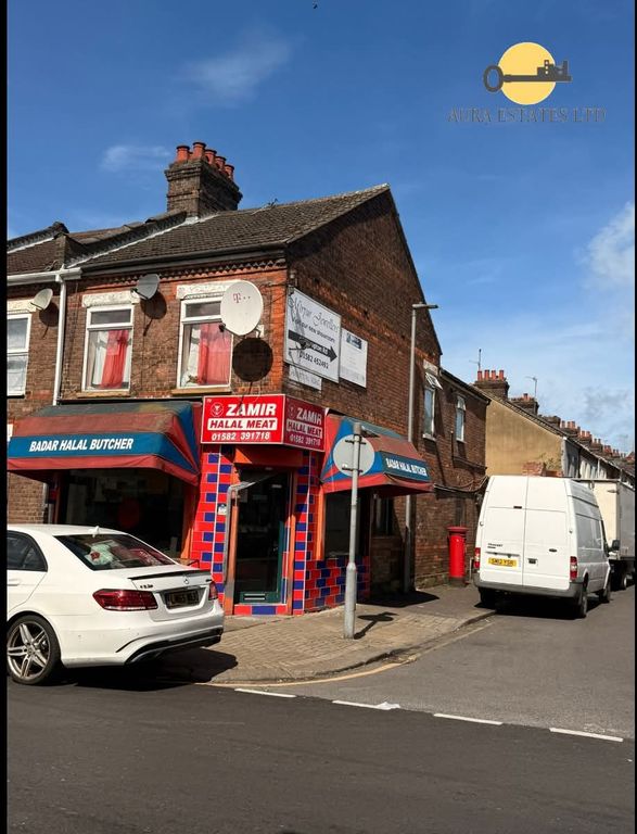 1 bed maisonette for saleAsh Road, Luton LU4