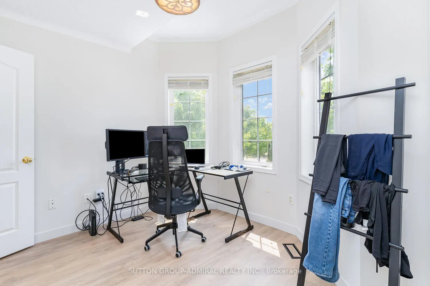 Additional image 14 of 2225 Amberglen Court