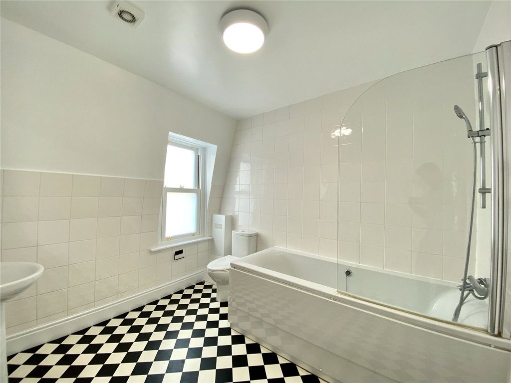 Additional image 7 of 2 bed flat to rentZetland Road, Redland, Bristol BS6