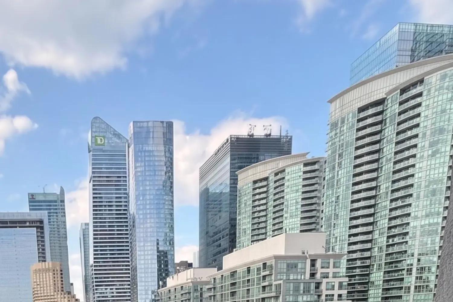 Additional image 9 of 228 Queens Quay 1501