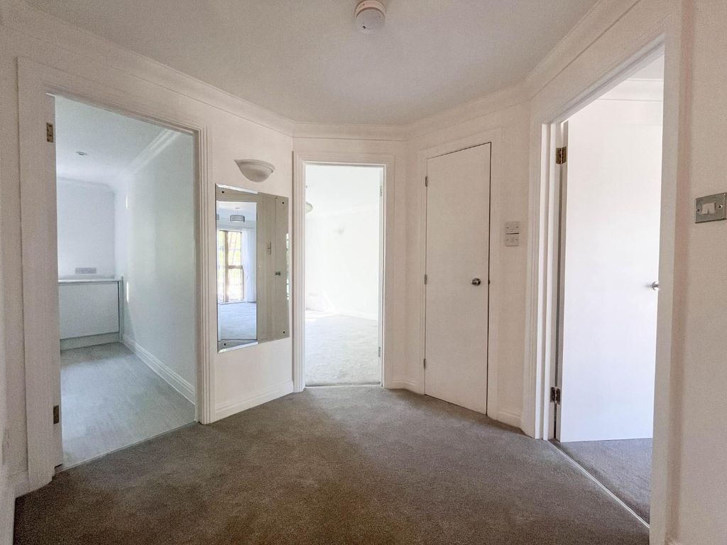 Additional image 14 of 3 bed flat for salePetersfield Mansions, Cambridge CB1