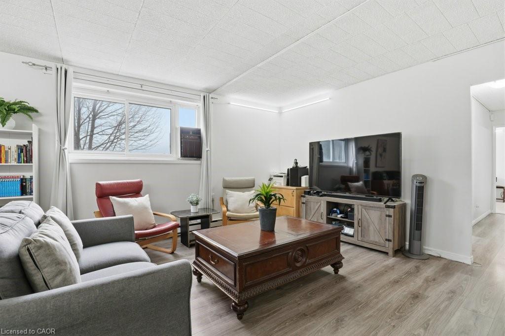 Additional image 5 of 110-80 Breckenridge Drive, Kitchener, ON, N2B 2N9