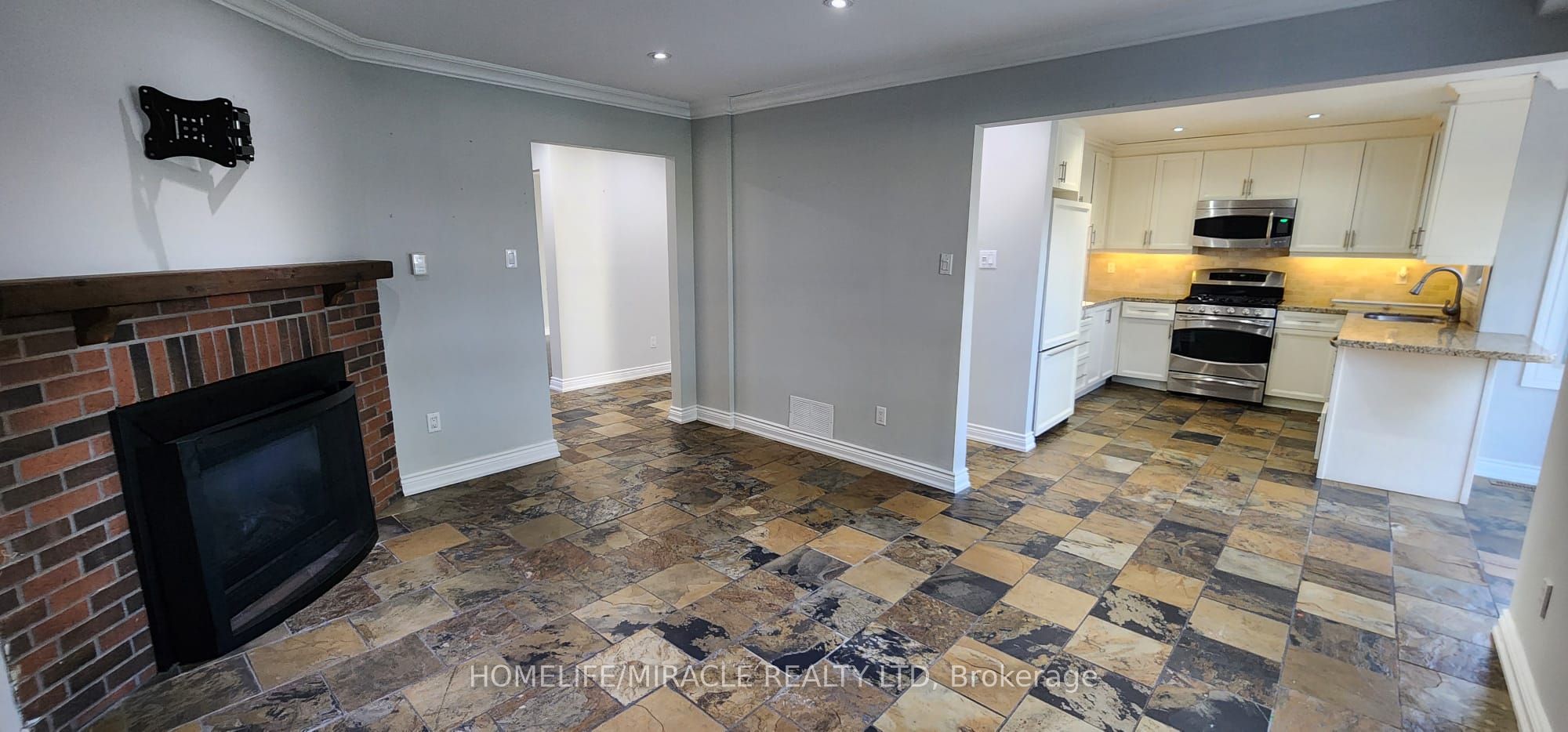 Additional image 4 of 264 Wright Crescent, Ajax, ON, L1S 5S5