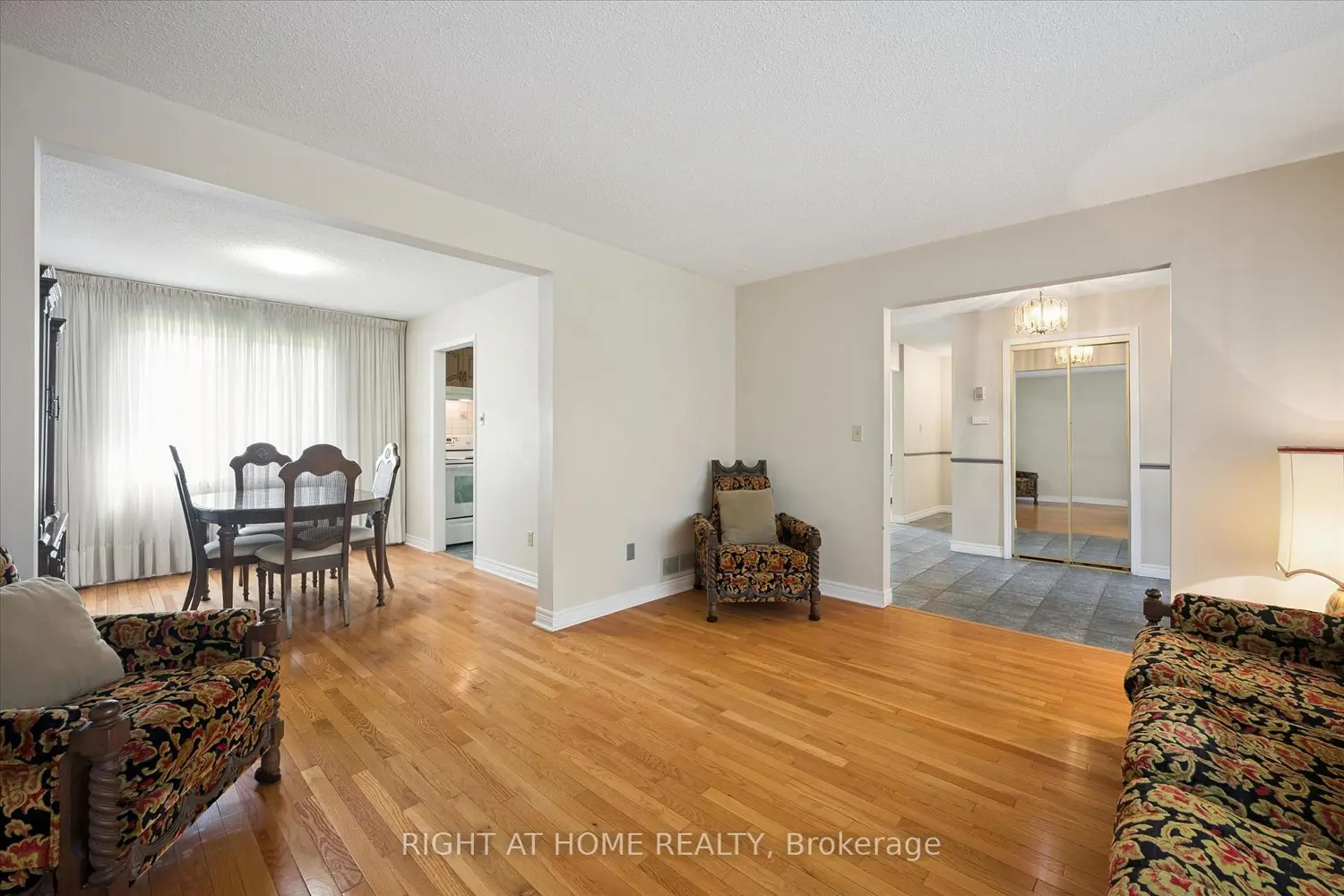 Additional image 6 of 37 Moffatt Avenue