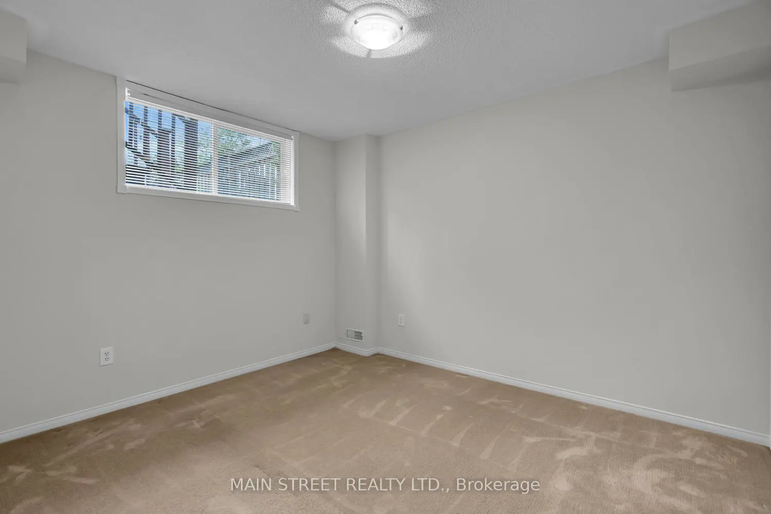 Additional image 14 of 137 Clearmeadow Boulevard