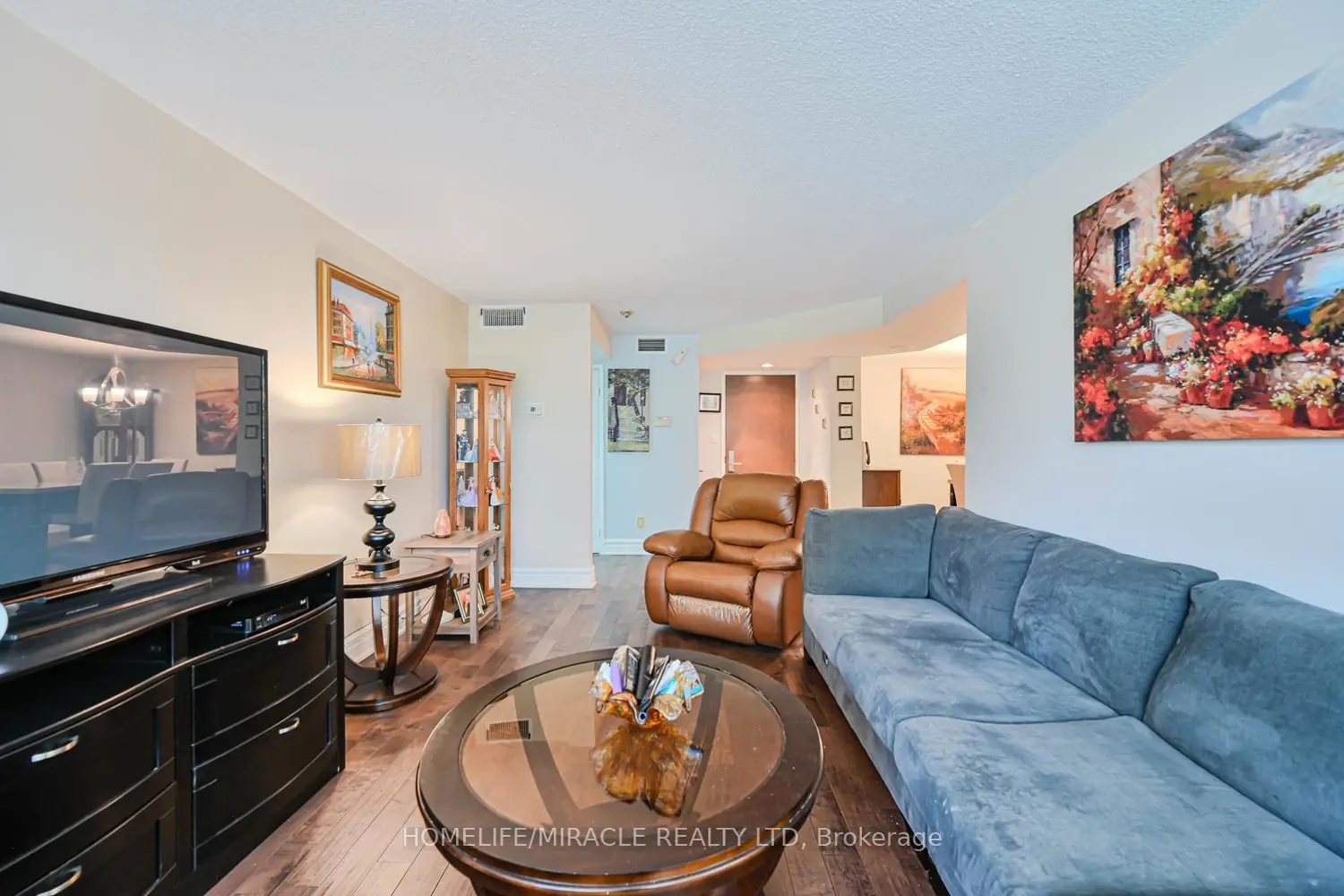 Additional image 9 of 45 Kingsbridge Garden Circle 208
