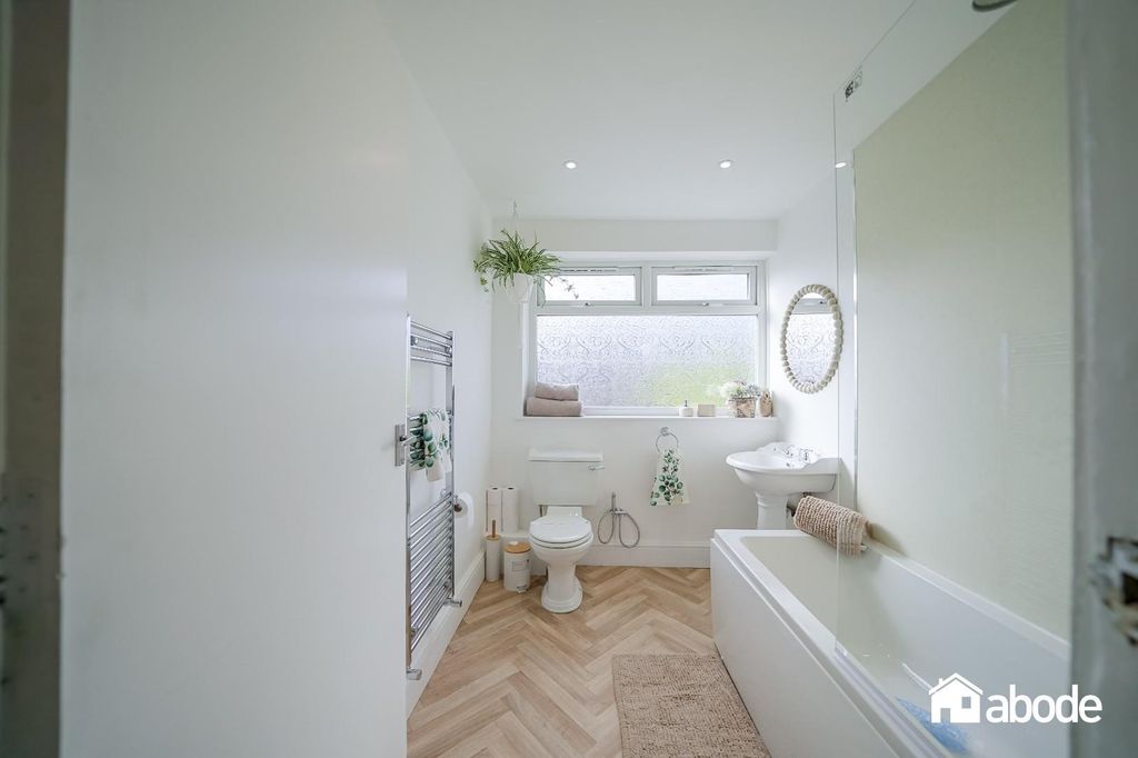 Additional image 5 of 2 bed flat to rentCourtenay Road, Waterloo, Liverpool L22