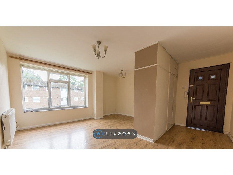 Additional image 3 of Studio to rentEbury Houses, Croesyceiliog, Cwmbran NP44