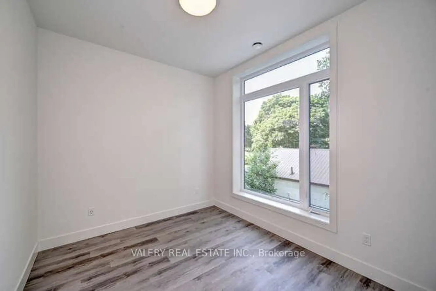 Additional image 12 of 103 Roger Street 102
