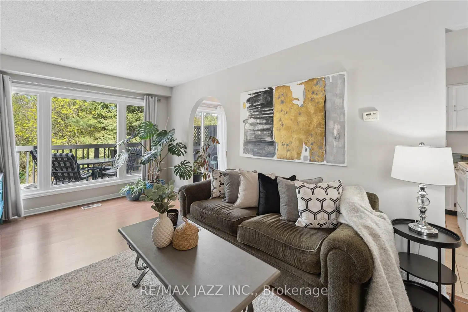 Additional image 5 of 1360 Sunnybrae Crescent