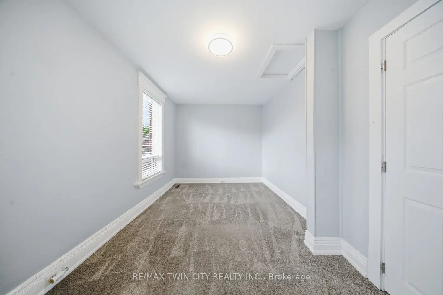 Additional image 12 of 76 Grey Street