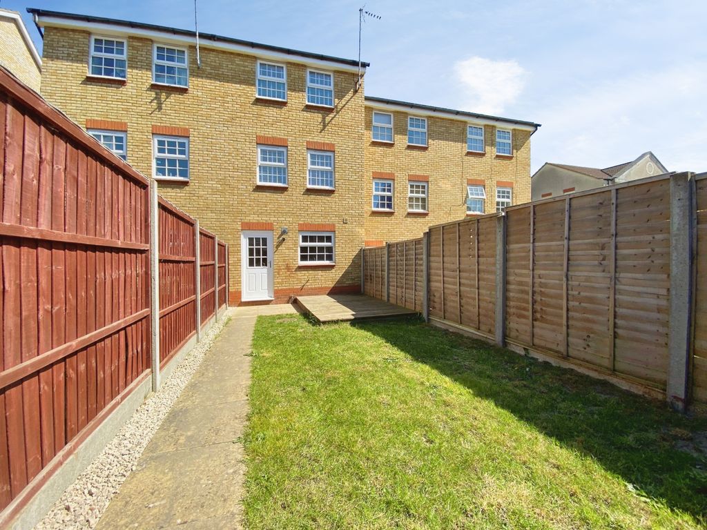 Additional image 11 of 3 bed property to rentArchers Wood, Peterborough PE7