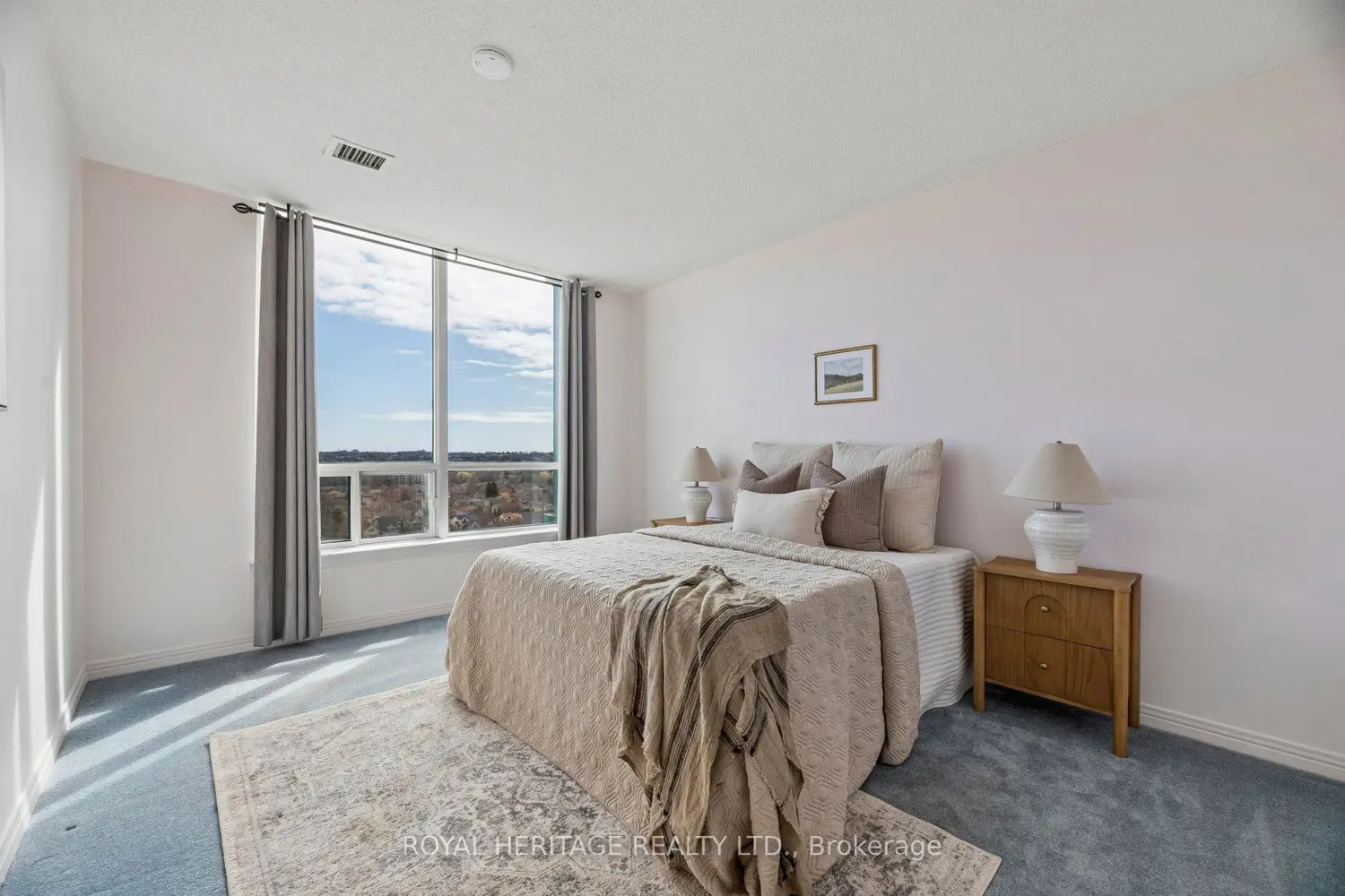 Additional image 9 of 711 Rossland Road 1209