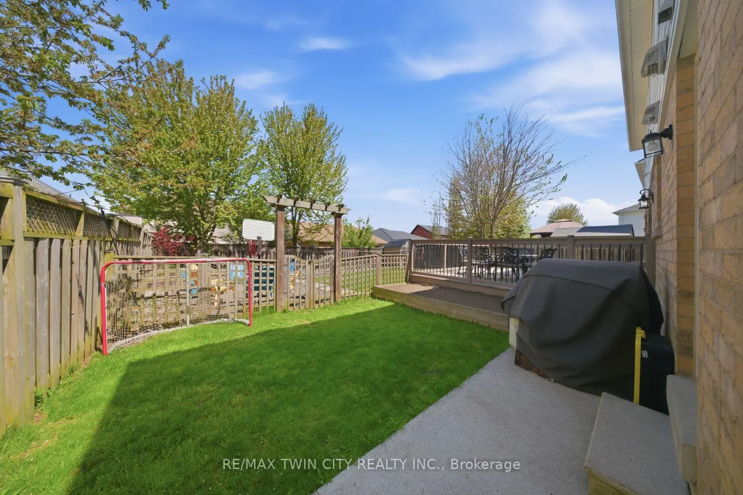 Additional image 19 of 20 Webb Avenue