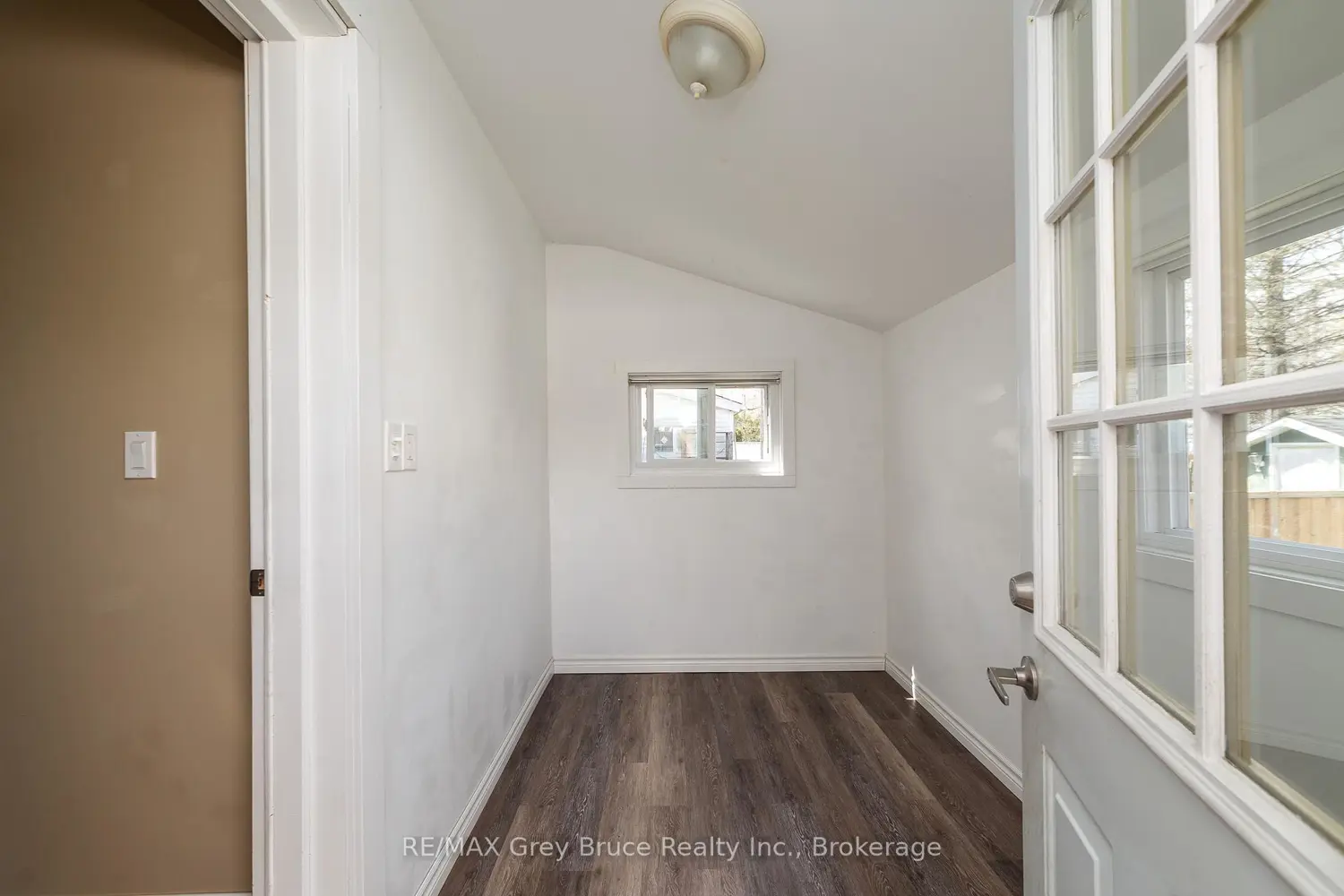 Additional image 16 of 1550 5Th Avenue