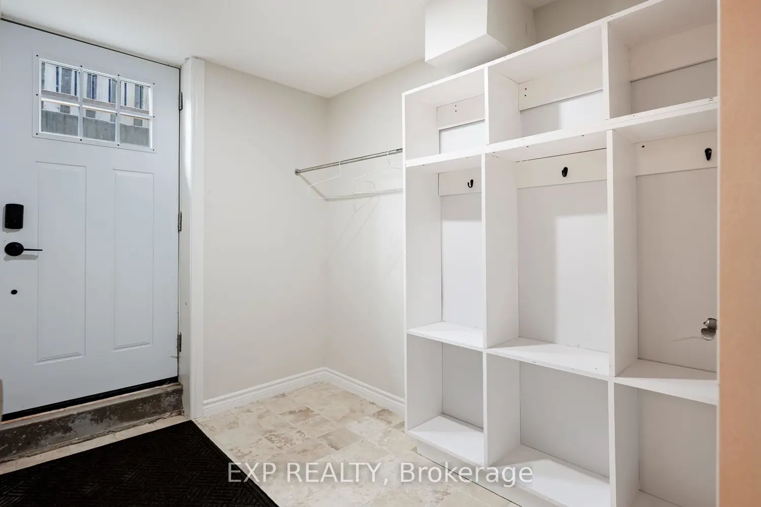 Additional image 12 of 218 Kensington Place