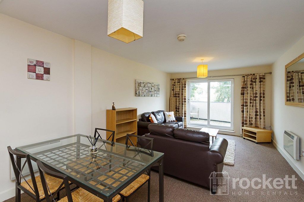 Additional image 6 of 2 bed flat to rentTower Court, No.1 London Road, Newcastle Under Lyme, Staffordshire ST5