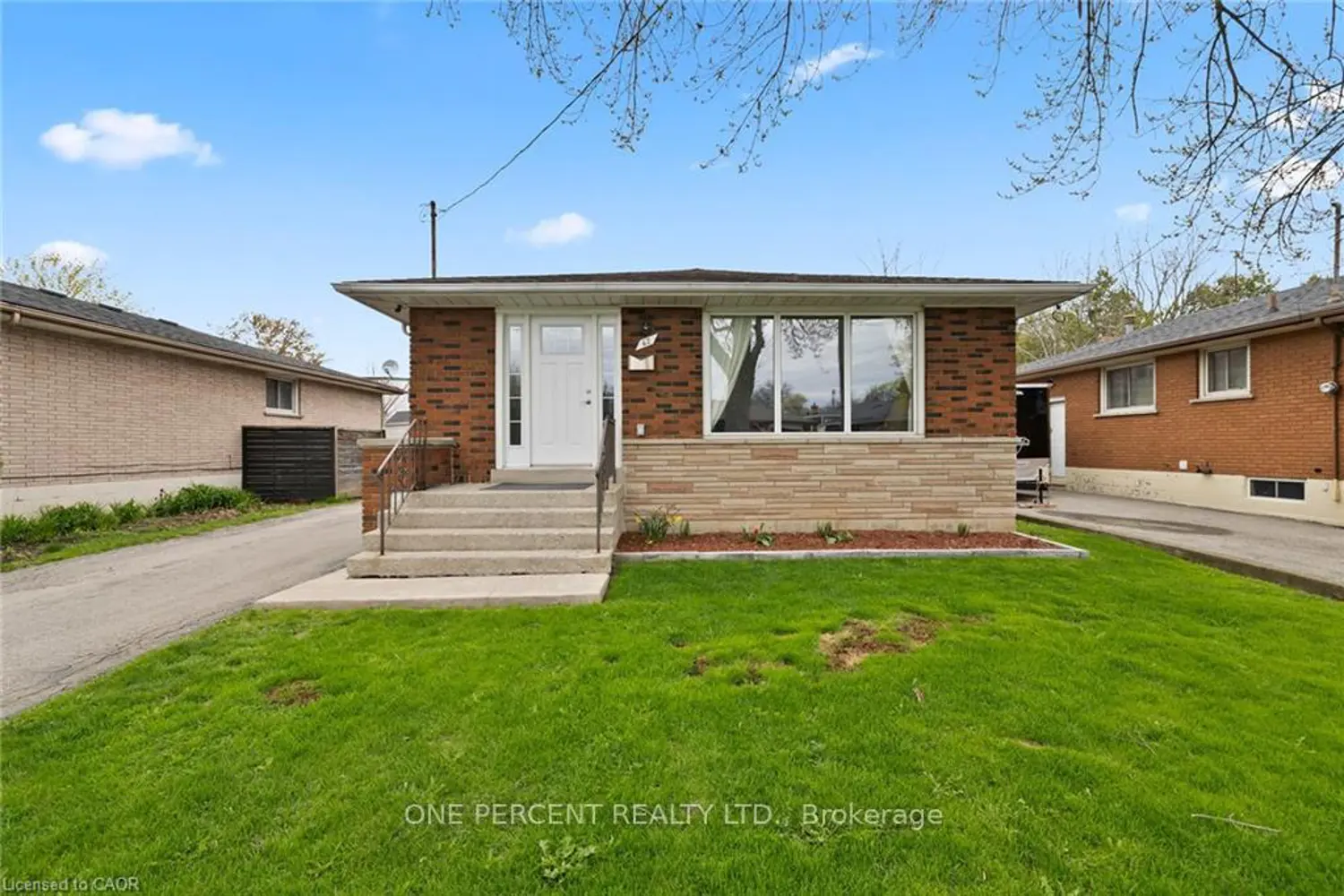 42 Atwater Crescent