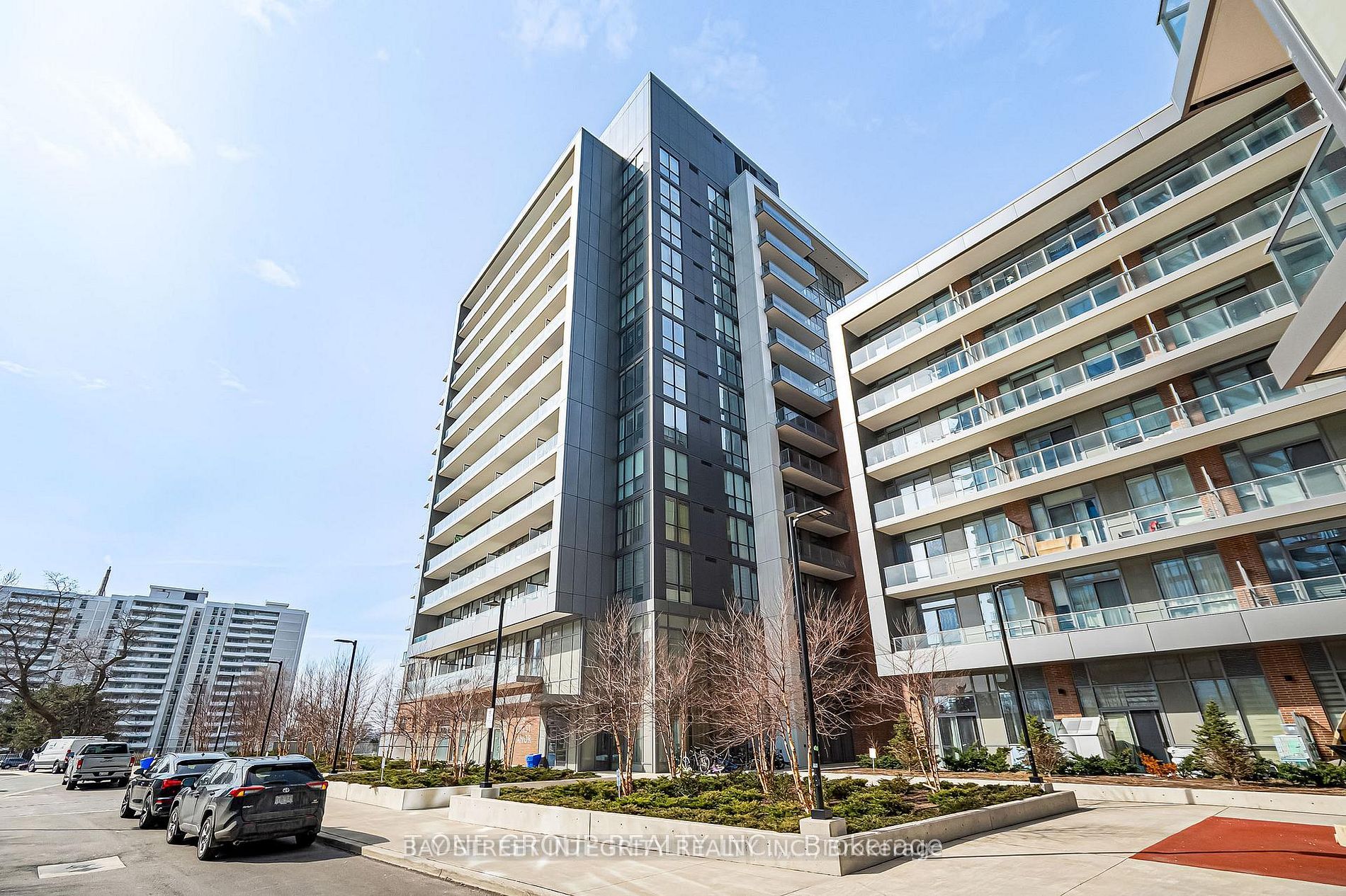 201-36 Forest Manor Road, Toronto, ON, M2J 1M1