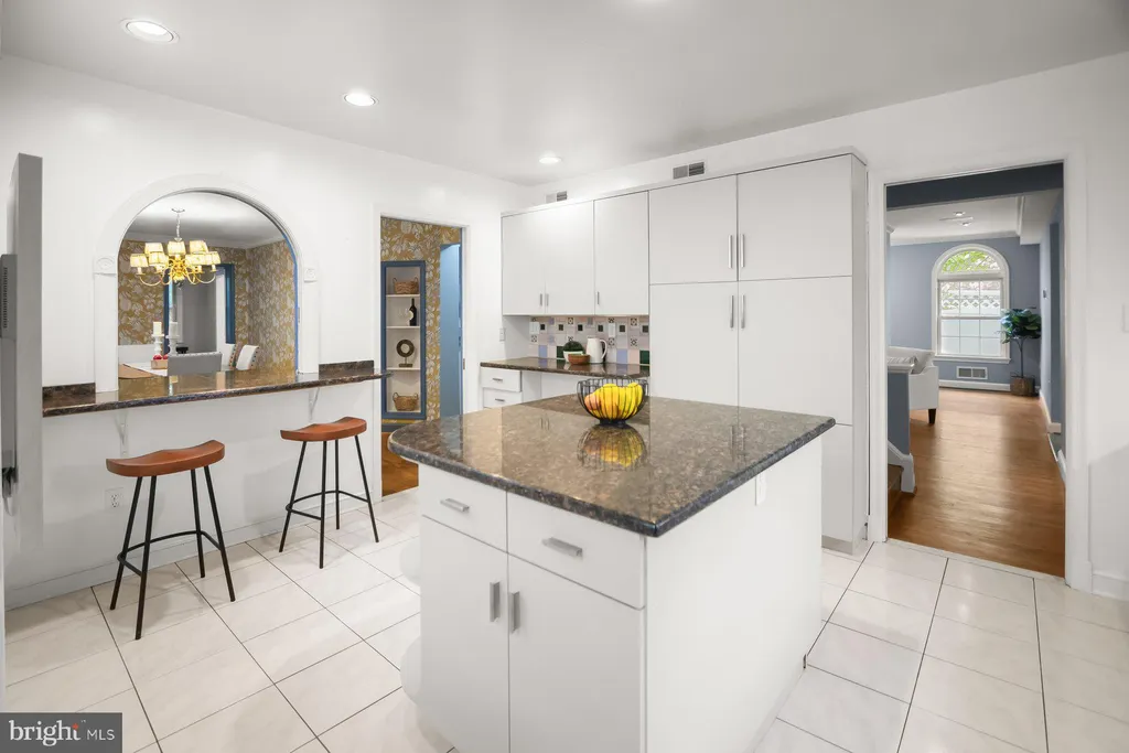 Additional image 7 of 5714 Huntington Parkway, Bethesda, MD 20814