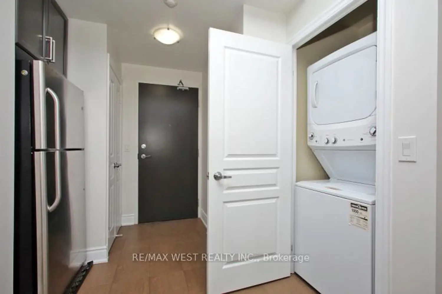 Additional image 9 of 225 Webb Drive 903