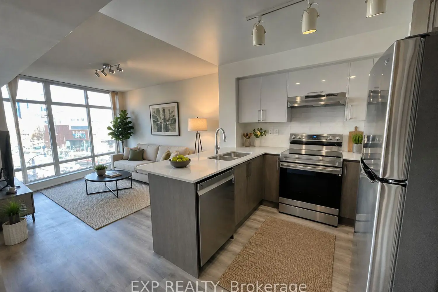 Additional image 3 of 650 Queens Quay 306