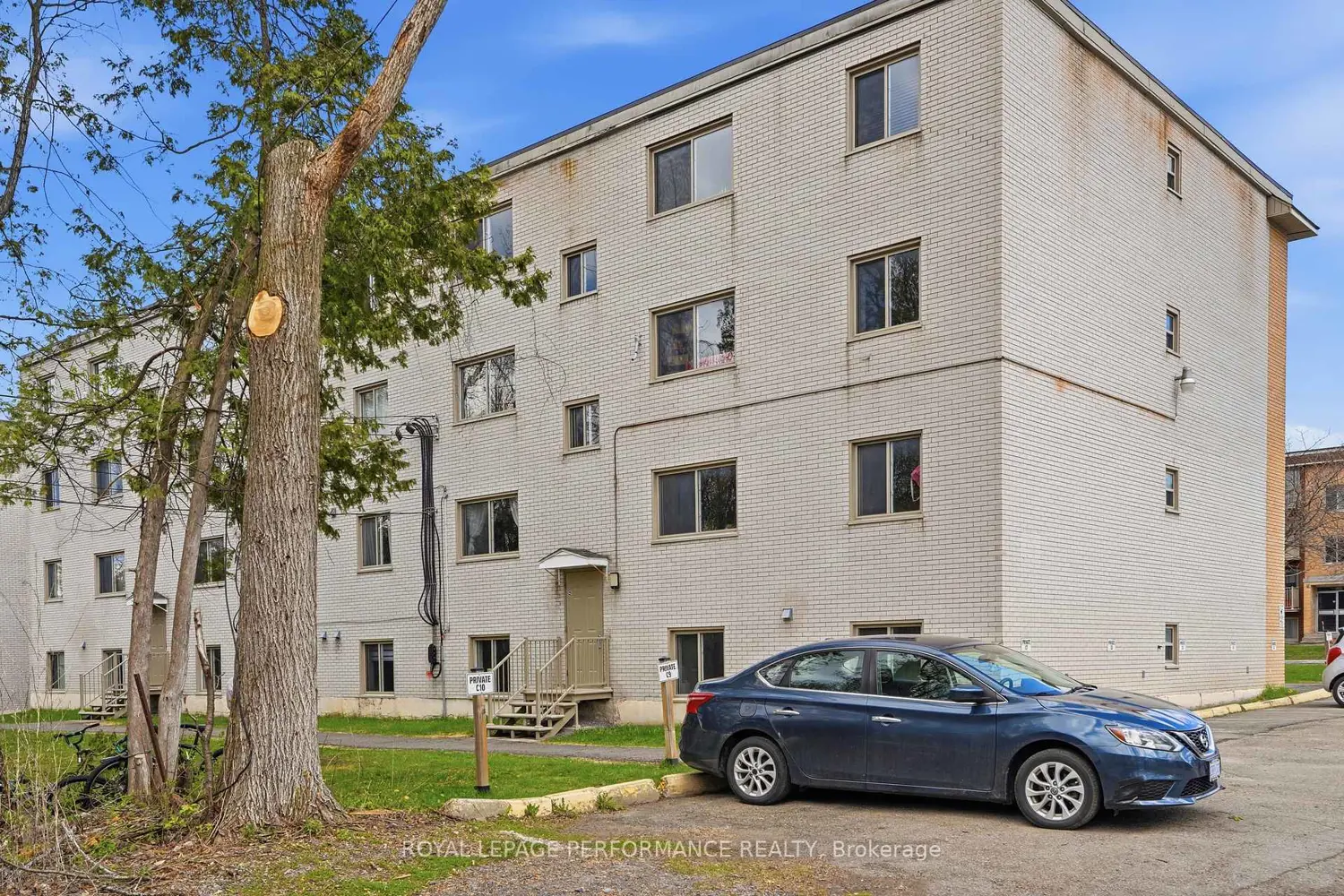 Additional image 6 of 998 Cartier Boulevard 8