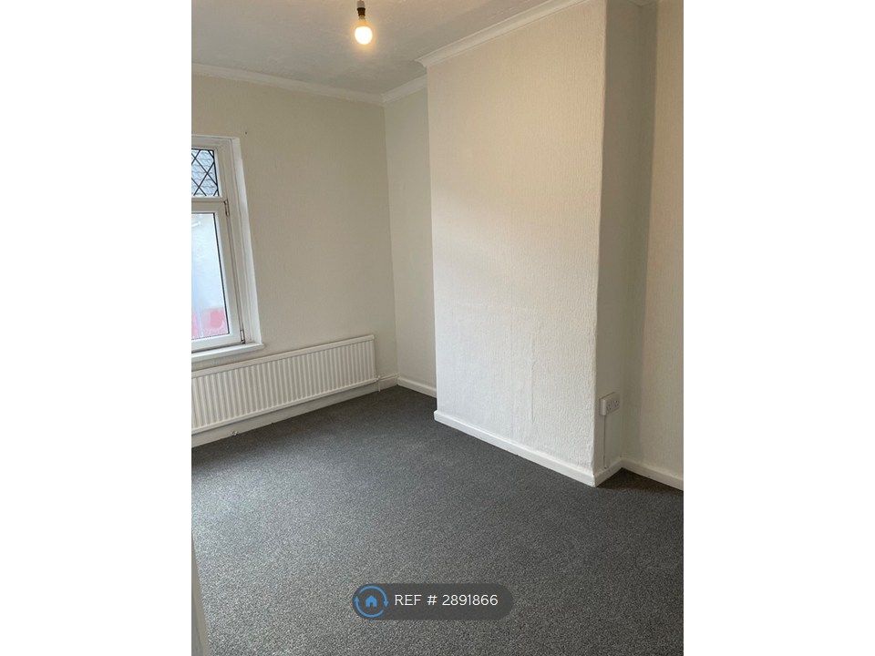 Additional image 13 of 3 bed terraced house to rentRectory Road, Crumlin, Newport NP11