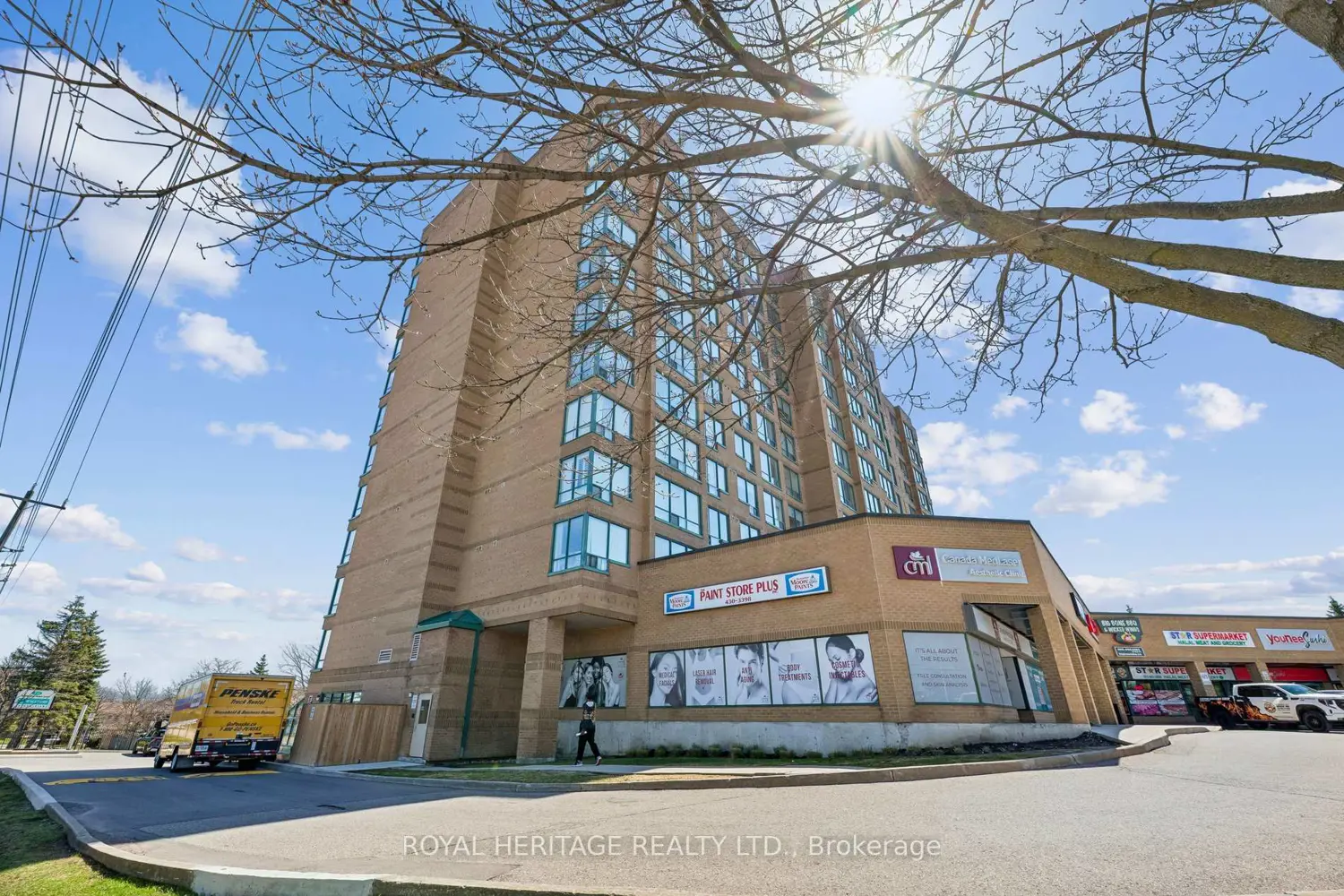 Additional image 17 of 711 Rossland Road 1209