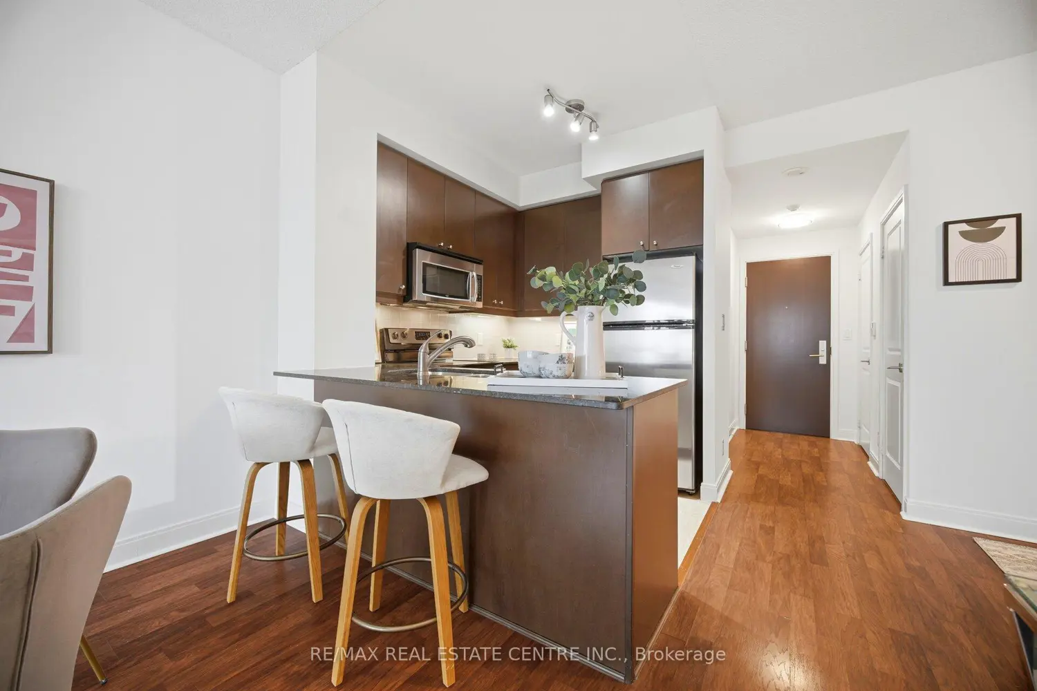Additional image 4 of 50 Absolute Avenue 2401