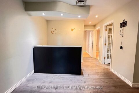 Additional image 7 of 2nd B-6024 Yonge Street, Toronto, ON, M2M 3W5