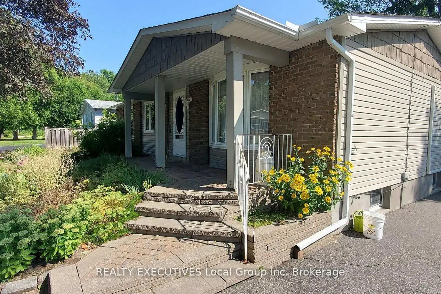 Additional image 6 of 320 Justin Street