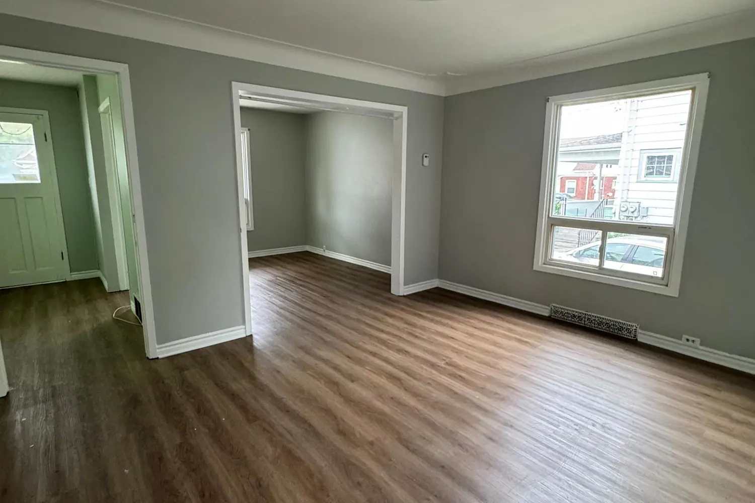 Additional image 7 of 4688 Ryerson Crescent