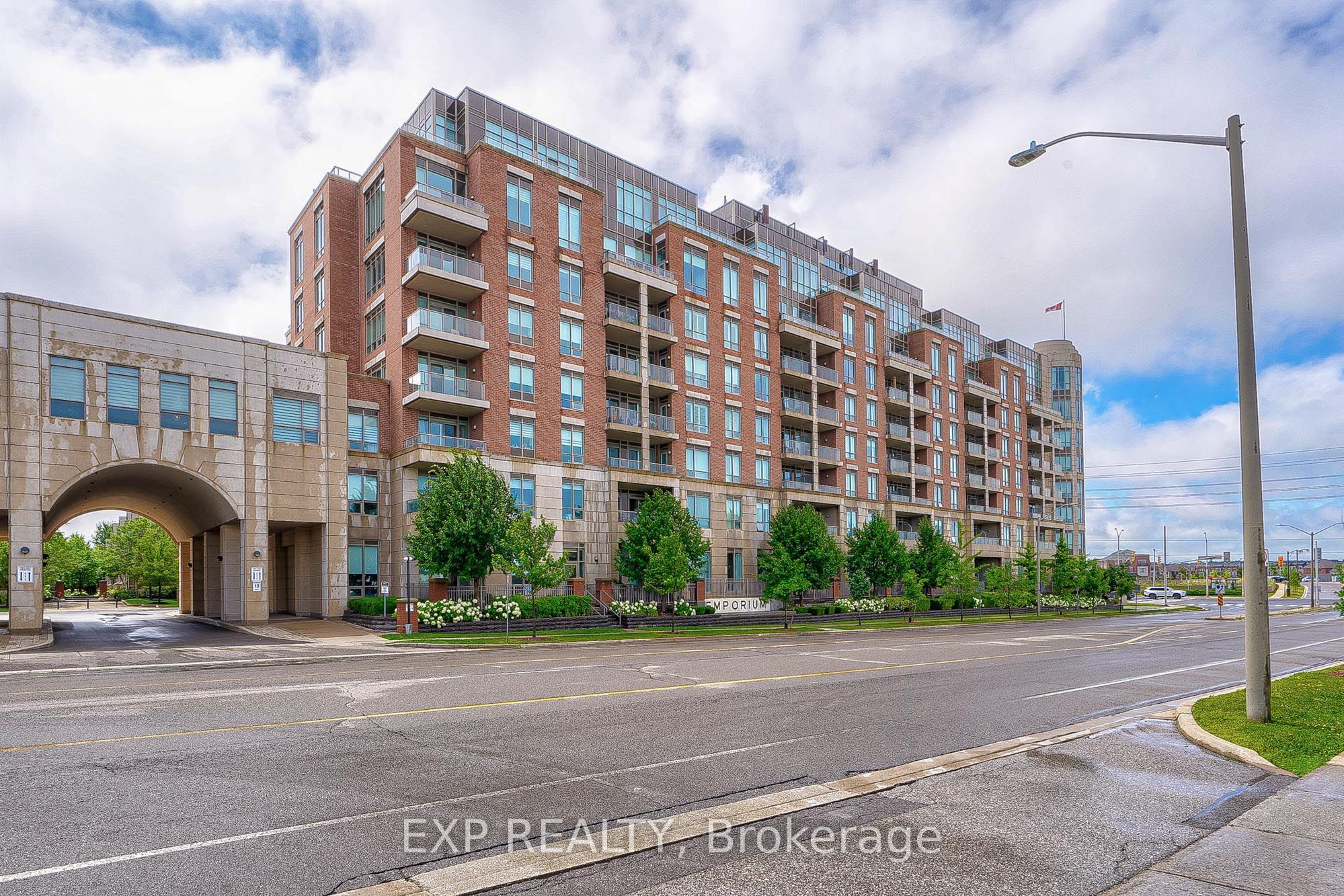 Additional image 2 of 622-2480 Prince Michael Drive, Oakville, ON, L6H 0H1