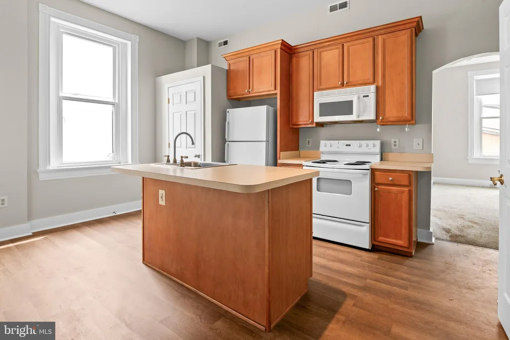 Additional image 31 of 2112 Fleet Street, Baltimore, MD 21231