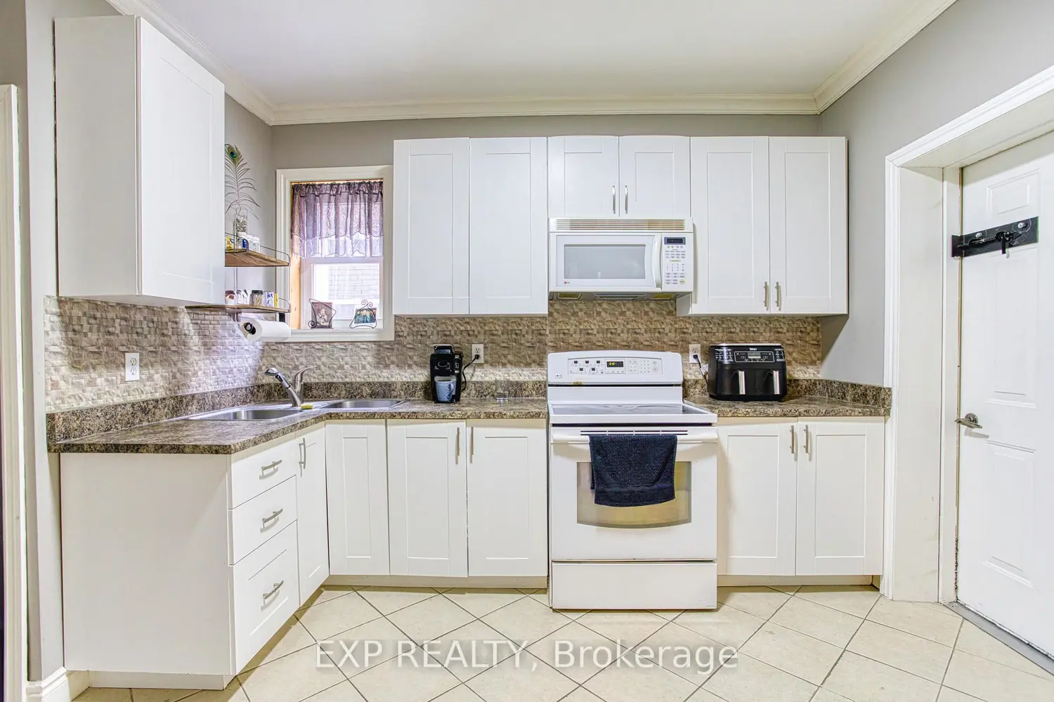 Additional image 3 of 134 Rosslyn Avenue
