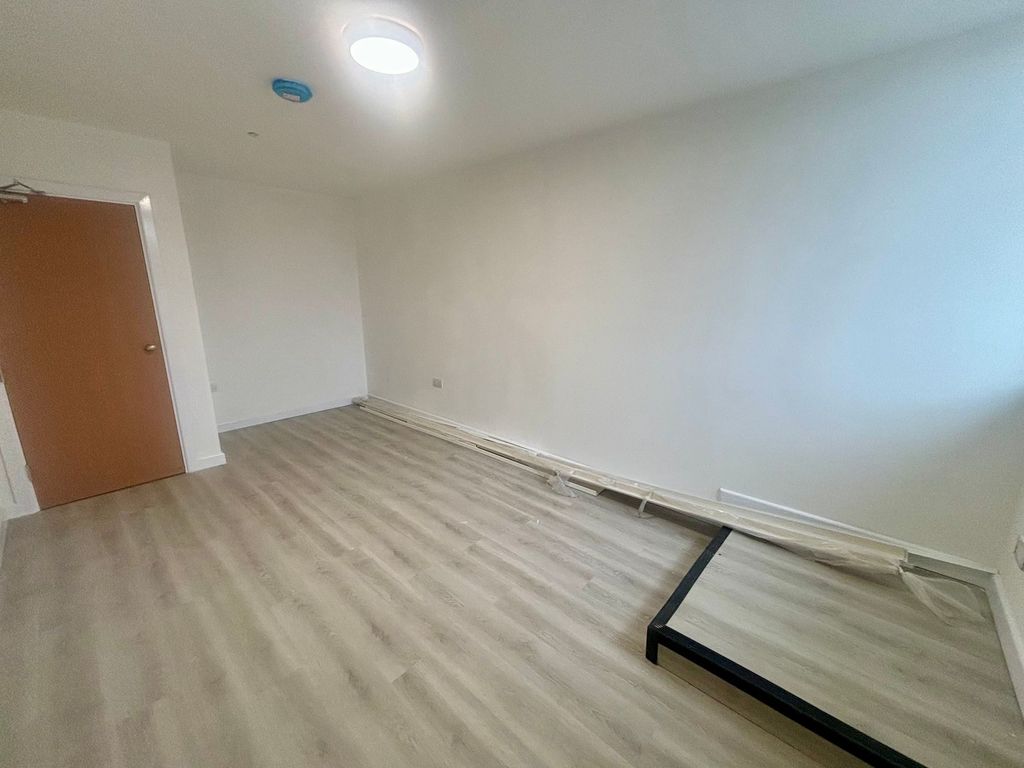 Additional image 5 of 2 bed flat to rentNolton Street, Bridgend CF31